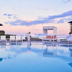 Archipelagos - Small Luxury Of The World Kalo Livadi