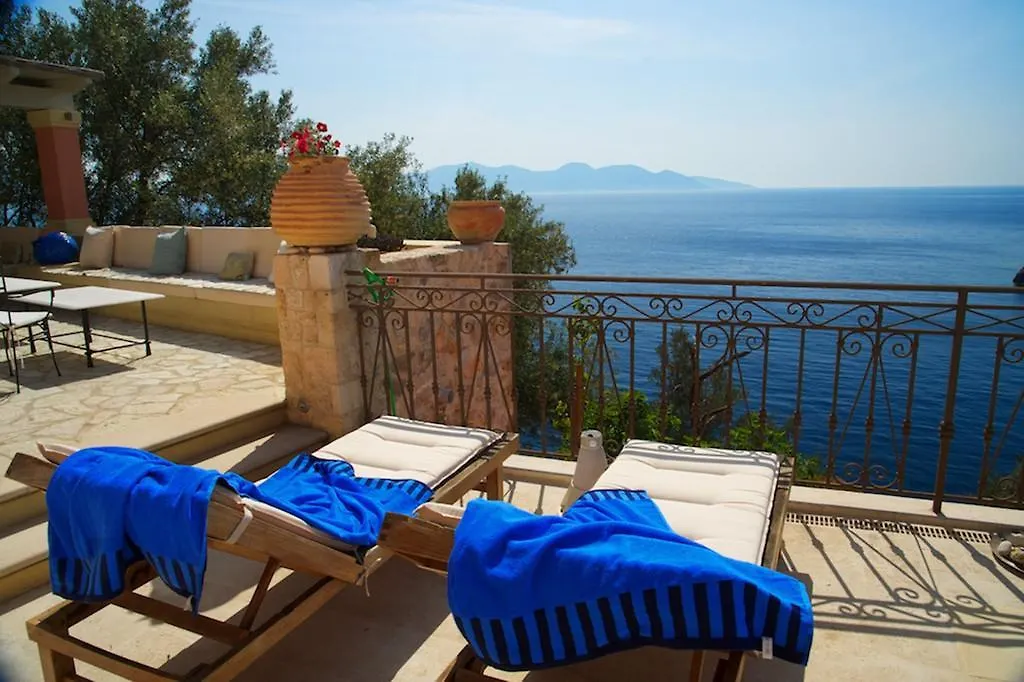 Guest house Roi Boutique Suites Asos